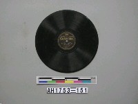 藏品(「初夢草紙、初春道中」唱片)的圖片